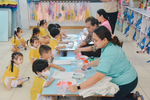 โรงเรียนปรีชานุศาสน์